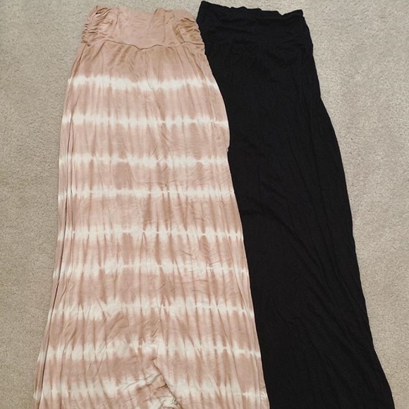 Maxi skirts - Picture 1 of 1